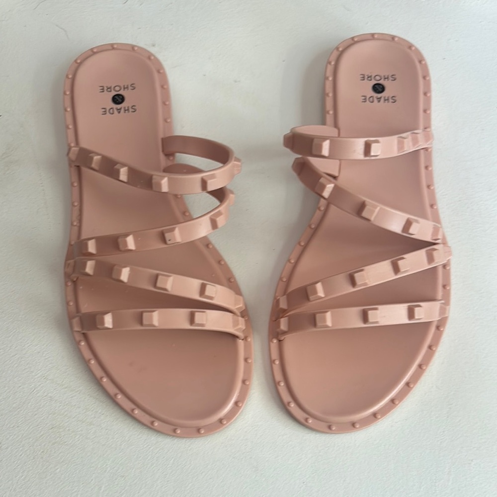 Shade & Shore Women's Pink Studded Sandals